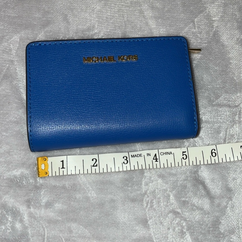 Michael Kors Royal Blue Bifold Wallet with Zipper Dual Coin Pouch - Picture 8 of 8